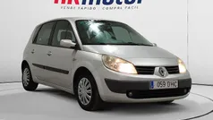 Gris Usado 2005 Renault Scénic II Expression Monovolumen | 2590 € (Precio justo)