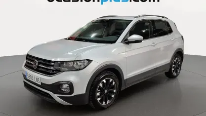 Usado VW T-Cross Advance 110 CV (80 kW) 2021 Gris plata SUV