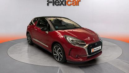 Occasion DS Automobiles DS3 110 PK (80 kW) 2018 Rood Sedan