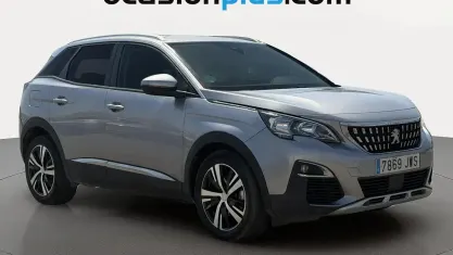 Usado Peugeot 3008 Allure 120 CV (88 kW) 2017 Gris SUV