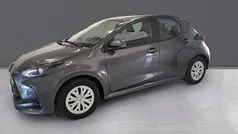 Gris Usado 2022 Toyota Yaris Edition Berlina | 16.500 € (Precio justo)