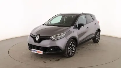 Usado Renault Captur Intens 90 CV (66 kW) 2015 Gris SUV
