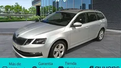 Usado 2020 Skoda Octavia Ambition Familiar | 15.800 € (Precio justo)