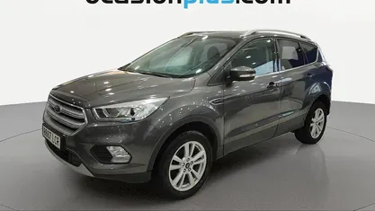 Usado 2019 Ford Kuga Trend+ SUV | 12.273 € (Precio justo)
