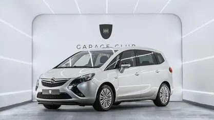 Usado Opel Zafira Tourer Selective 136 CV (100 kW) 2015 Gris / plata Monovolumen