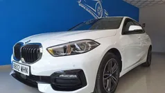 Blanco Usado 2023 BMW 118 Sport Line Utilitario | 28.499 € (Precio justo)