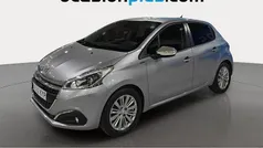 Usado 2019 Peugeot 208 Signature Sky Utilitario | 8637 € (Buen precio)