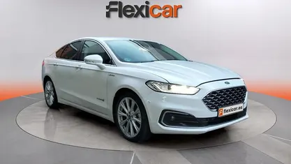 Usado Ford Mondeo Vignale 188 CV (138 kW) 2020 Blanco Familiar