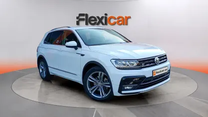 Usado VW Tiguan R-line 150 CV (110 kW) 2020 Blanco SUV