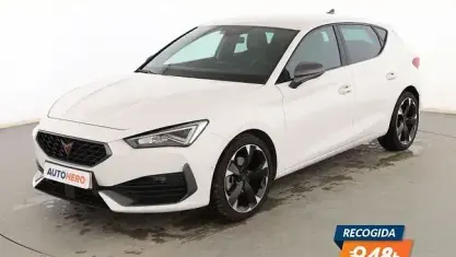 Usado Cupra Leon 150 HP (110 kW) 2023 Branco Sedan