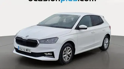 Blanco Usado 2024 Skoda Fabia Selection Utilitario | 14.455 € (Super precio)