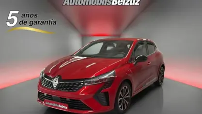 Usado Renault Clio Techno 91 CV (66 kW) 2024 Rojo Utilitario
