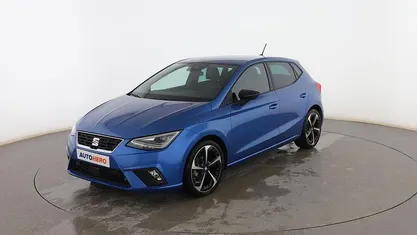 Usado Seat Ibiza FR 150 CV (110 kW) 2022 Azul Berlina