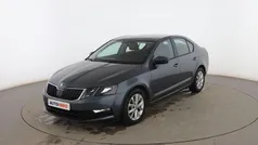 Gris Usado 2017 Skoda Octavia Berlina | 14.499 € (Precio justo)
