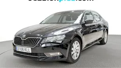 Negro Usado 2018 Skoda Superb Ambition Berlina | 15.810 € (Super precio)