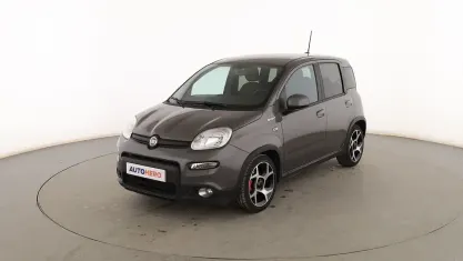Usado Fiat Panda Sport 70 CV (51 kW) 2021 Gris Utilitario