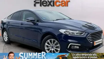 Usado Ford Mondeo Trend 188 CV (138 kW) 2021 Azul Familiar