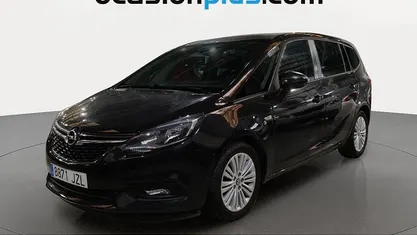 Usado Opel Zafira Selective 140 CV (102 kW) 2017 Negro Monovolumen