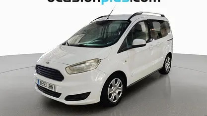 Usado 2016 Ford Tourneo Courier Trend Monovolumen | 9899 € (Precio justo)