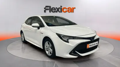 Usado Toyota Corolla Business Edition 122 CV (89 kW) 2021 Blanco Berlina
