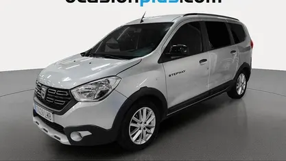 Usado Dacia Lodgy 115 CV (84 kW) 2020 Gris plata Monovolumen