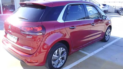 Rojo Usado 2016 Citroën C4 Picasso Feel Monovolumen | 11.975 € (Precio justo)