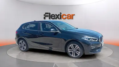 Usado BMW 118 136 CV (100 kW) 2023 Negro Berlina