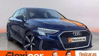 Usado Audi A3 S-Line 150 CV (110 kW) 2021 Azul Berlina