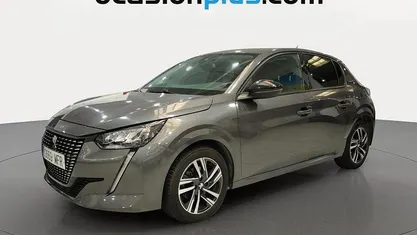 Usado Peugeot 208 Allure 102 CV (75 kW) 2023 Gris Utilitario