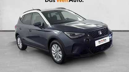 Gris Nuevo 2025 Seat Arona Style SUV | 21.500 € (Precio justo)