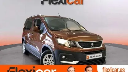 Usado Peugeot Rifter Allure 102 CV (75 kW) 2019 Monovolumen