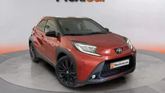 Granate Usado 2023 Toyota Aygo Utilitario | 15.990 € (Precio justo)