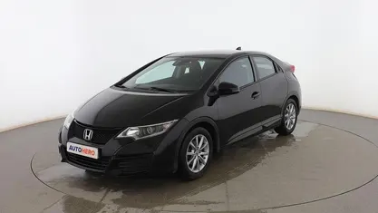 Usado Honda Civic Comfort 100 CV (73 kW) 2015 Berlina