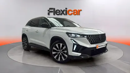 Usado Renault Austral Techno 200 CV (147 kW) 2025 Blanco SUV