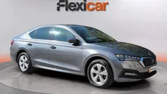 Usado 2022 Skoda Octavia Ambition Berlina | 17.190 € (Precio justo)