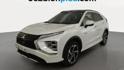 Usado Mitsubishi Eclipse Cross 188 CV (138 kW) 2023 Blanco SUV