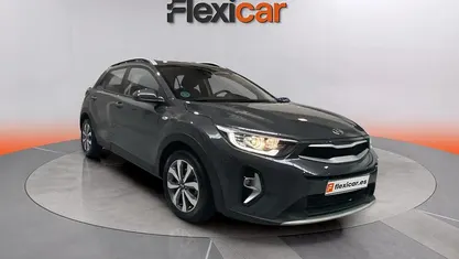 Usado Kia Stonic 84 CV (61 kW) 2021 SUV
