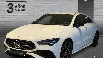 Usado Mercedes CLA220 190 CV (139 kW) 2025 Blanco Berlina