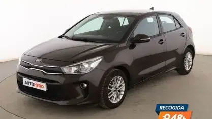 Usado Kia Rio 85 CV (62 kW) 2019 Marrón Berlina