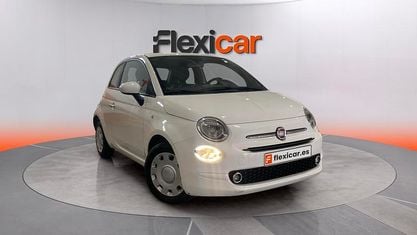 Używany Fiat 500 Club 71 KM (52 kW) 2022 Biały Sedan/Limuzyna