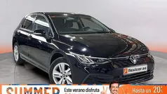 Usado 2020 VW Golf VIII Life Berlina | 23.490 € (Precio justo)
