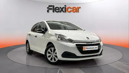 Usado Peugeot 208 Access 82 CV (60 kW) 2018 Utilitario