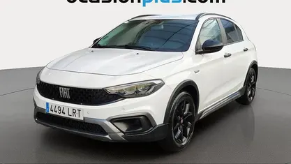 Usado Fiat Tipo Cross 101 CV (74 kW) 2021 Blanco Utilitario