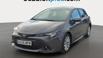 Usado Toyota Corolla Active 140 CV (102 kW) 2024 Gris Utilitario