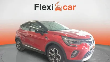 Usado Renault Captur 92 CV (67 kW) 2020 Granate SUV