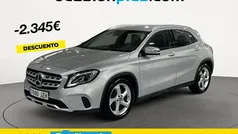 Gris plata Usado 2017 Mercedes GLA200 Urban SUV | 23.900 € (Precio justo)