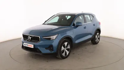 Usado Volvo XC40 Plus 211 CV (155 kW) 2023 Azul SUV