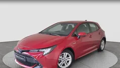 Rojo Usado 2021 Toyota Corolla Active Monovolumen | 19.250 € (Buen precio)