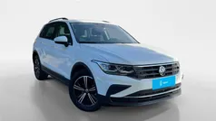 Blanco Usado 2023 VW Tiguan Life SUV | 29.890 € (Precio justo)