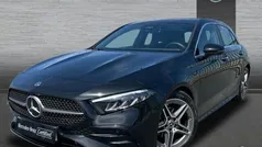Negro Usado 2024 Mercedes A200 AMG line Berlina | 36.900 € (Precio justo)